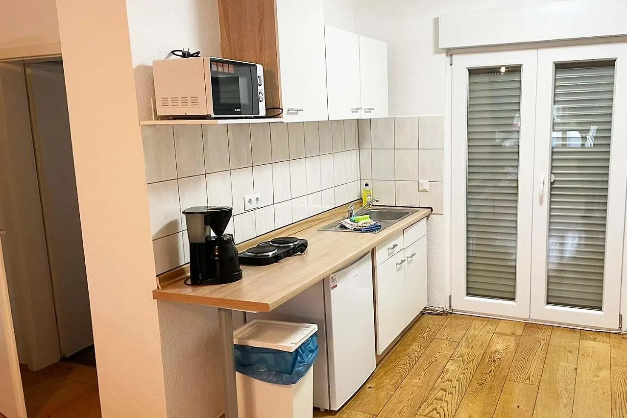 Apartments Refrath Bergisch Gladbach 0*,  Deutschland